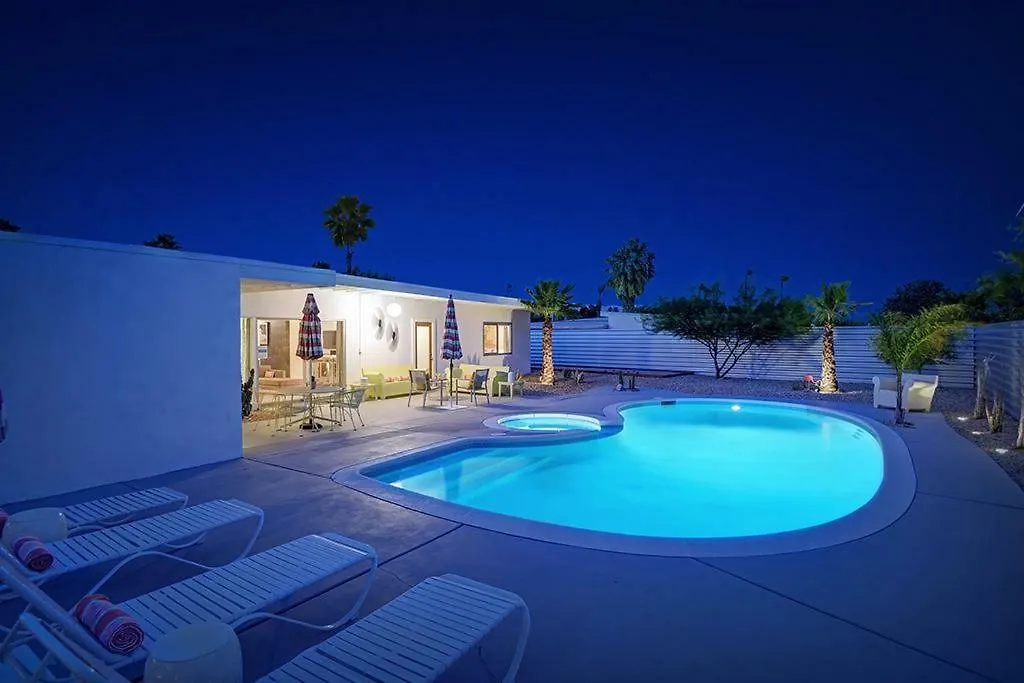 Wexler'S Barbie House Hotel Palm Springs Holiday home