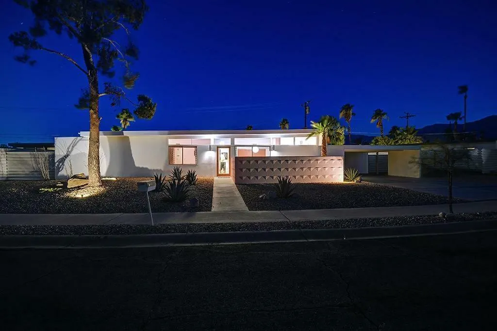 Wexler'S Barbie House Hotel Palm Springs Holiday home