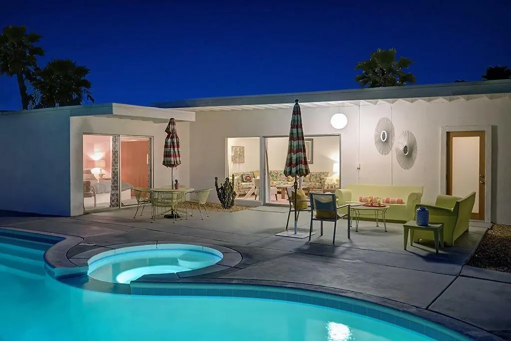 Holiday home Wexler'S Barbie House Hotel Palm Springs United States